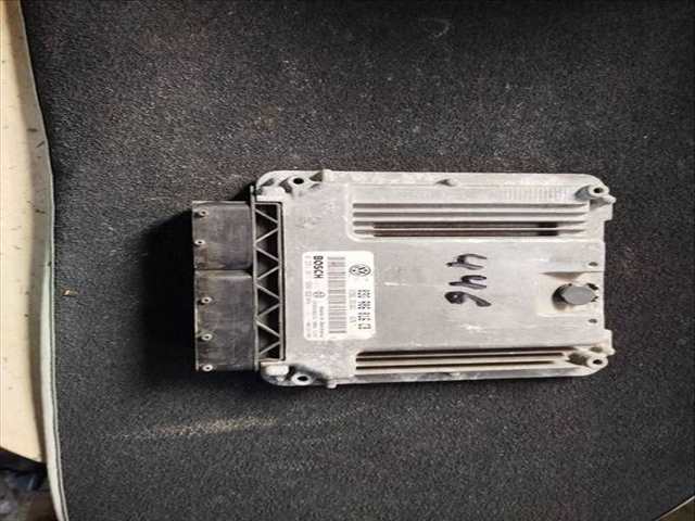 Foto 2ª: Centralita Motor ECU Volkswagen Golf VERSION INDEFINIDA (2003)