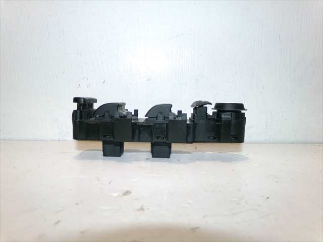 Foto 2ª: Botonera Elevalunas Citroen C4 1.6 HDI 2004-2010 [9HX] (2007)