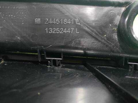 Foto 3ª: Piloto Trasero Izquierdo Opel Zafira COSMO 120CV [Z19DT] (2005)