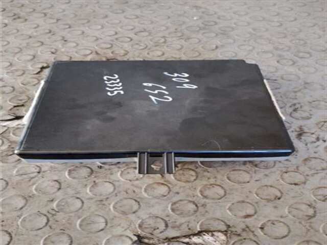 Foto 2ª: Caja Reles Fusibles Peugeot 309 1.9 GTI [D2H]