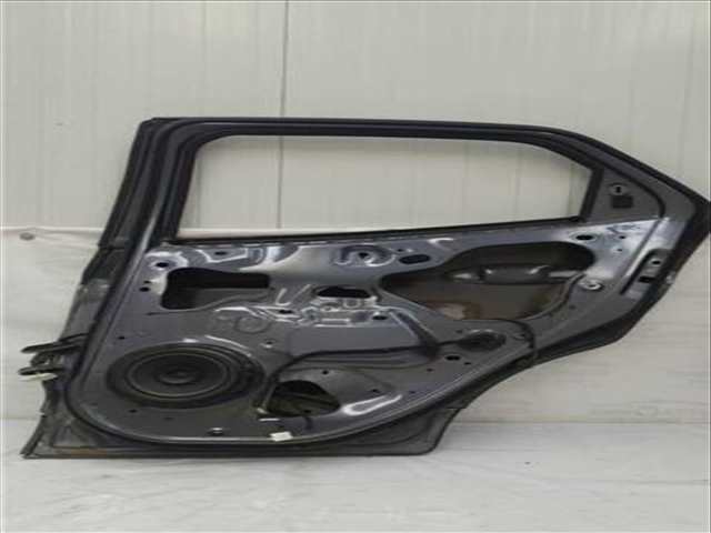 Foto 2ª: Puerta Trasera Derecha Ford EcoSport 1.5 TREND [1 5 LTR. - 70 KW TDCI CAT] 95CV