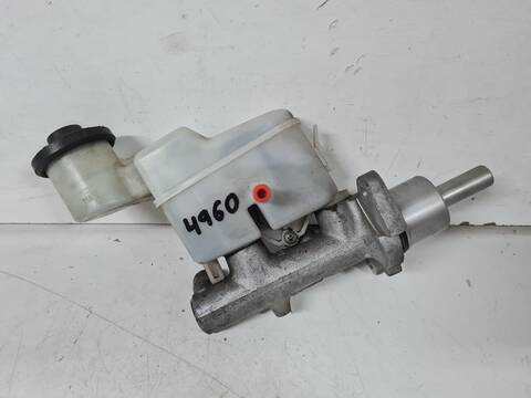Bomba Freno Toyota Hilux DOUBLE CAB EXECUTIVE 4X4 171CV 126KW