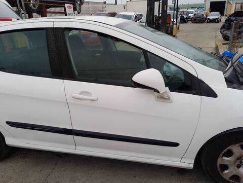 Foto 3ª: Puerta Delantera Derecha Peugeot 308 ACCESS 92CV 68KW [9H06] (2011)