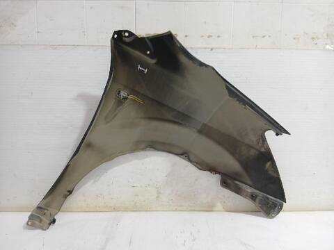 Foto 3ª: Aleta Delantera Izquierda Toyota Corolla 2.2 D-4D AUR10_) 177CV [2AD-FHV] (2004)