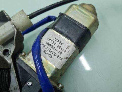 Foto 2ª: Elevalunas Eléctrico Delantero Derecho Nissan Navara 2.5 TD 16V CAT 133CV 98KW PICK-UP D22) [YD25DDTI] (2003)