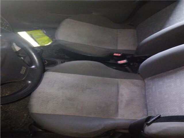 Asiento Delantero Izquierdo Ford Fiesta 1.8 D
