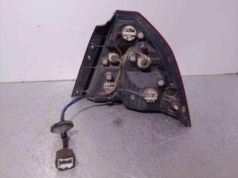 Foto 4ª: Piloto Trasero Izquierdo Chevrolet Aveo 1.4 CAT 94CV 69KW [F14D3-G] (2006)