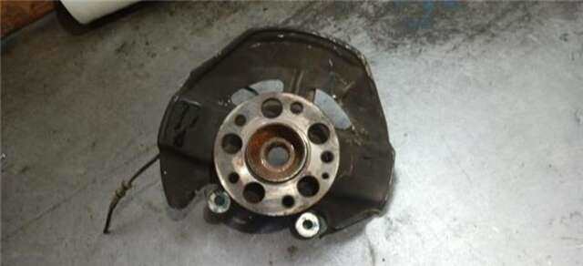 Mangueta Delantera Derecha Mercedes Clase B 150 2.0 200 TURBO (245.234) [2.0 LTR. - 142 KW CAT]