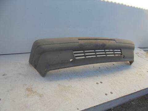Foto 3ª: Paragolpes Delantero Renault Express 1.4 58CV 43KW RAPID/EXPRESS F40) [C1J] (1991)