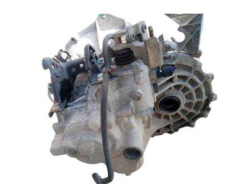 Foto 2ª: Caja Cambios Nissan Almera 2.2 DCI (1998)