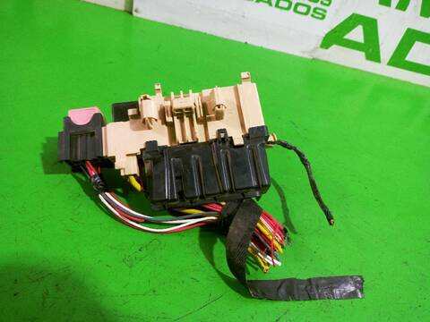 Foto 2ª: Caja Reles Fusibles Renault Kangoo PROFESIONAL 75CV [K9KB6] (2008)