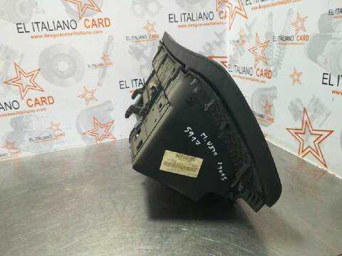 Foto 2ª: Guantera Mercedes Vito 109/111 CDI LANG 447.703) 114CV 84KW [622951] (2015)