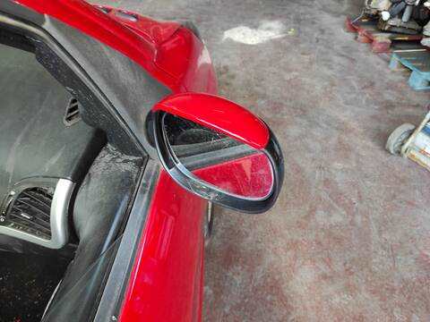 Retrovisor Derecho Peugeot 206 8HZ