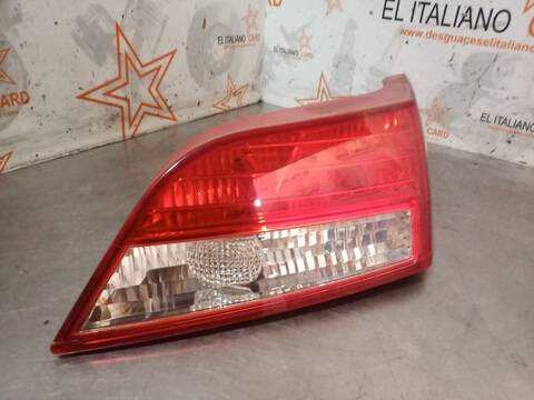 Foto 2ª: Piloto Trasero Derecho Ford Focus TREND 02.2008 ) 136CV 100KW [G6DB] (2009)