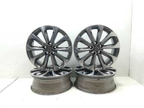 Juego LLantas Nissan Qashqai MR20