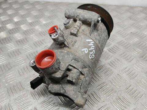 Foto 3ª: Compresor Aire Acondicionado Volkswagen Polo ADVANCE BLUEMOTION 90CV 66KW [CUS] (2015)