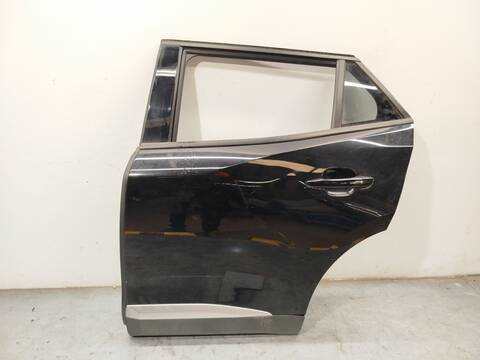 Foto 2ª: Puerta Trasera Izquierda Peugeot 2008 1.2 PURETECH 100 101CV 74KW [HNK (EB2ADTD)] (2023)