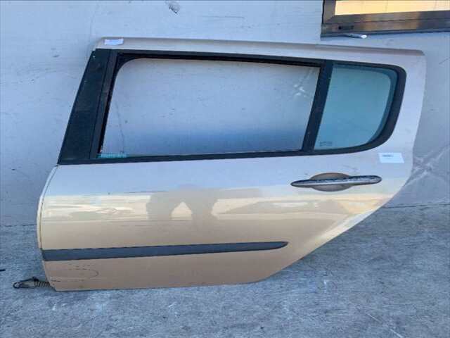 Puerta Trasera Izquierda Renault Modus 1.5 DCI