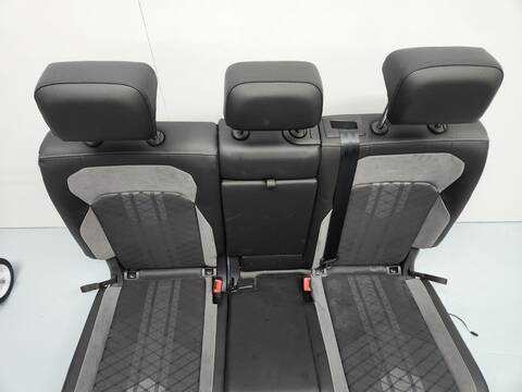 Foto 3ª: Asientos Traseros Volkswagen Tiguan R LINE 150CV [DTSB] (2023)