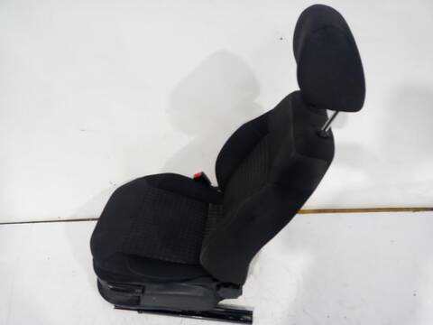 Foto 3ª: Asiento Delantero Izquierdo Volkswagen Polo ADVANCE BLUEMOTION 90CV [CUSB] (2014)