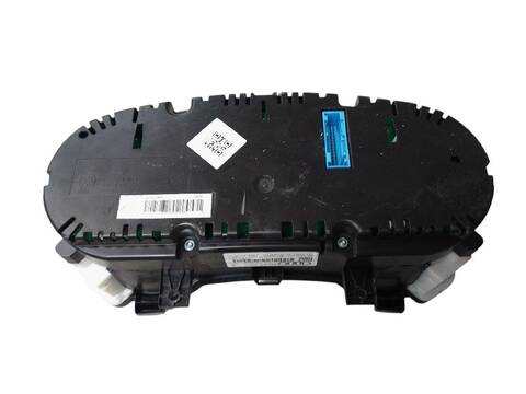 Foto 3ª: Cuadro de Instrumentos Audi A1 1.2 TFSI (2010)