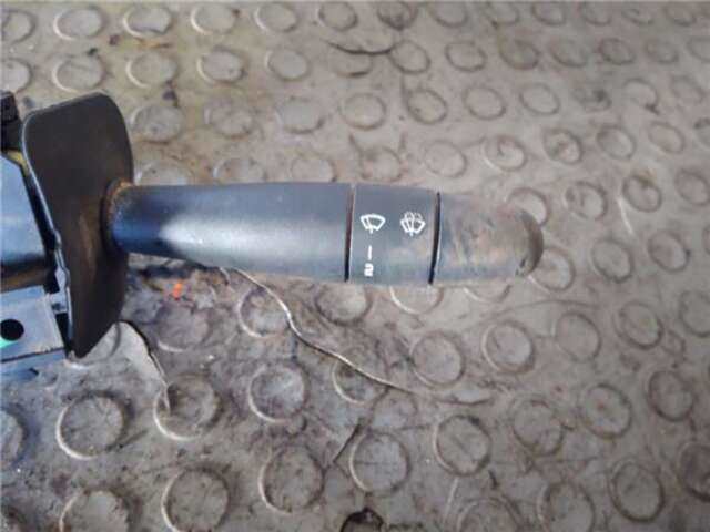 Foto 3ª: Mando Multifuncion Renault Kangoo 1.5 AUTHENTIQUE [1.5 LTR. - 48 KW DCI DIESEL] [K9K B7]