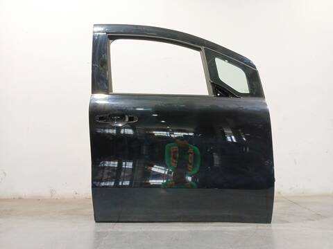 Puerta Delantera Derecha Mercedes Clase T 180 131CV 96KW