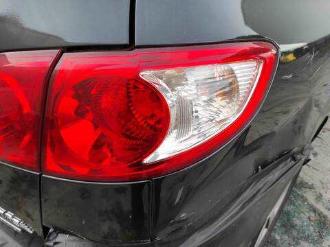Piloto Trasero Derecho Hyundai Santa Fe D4EB