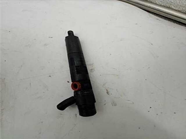 Foto 2ª: Inyectores Renault Clio 1.5 DYNAMIQUE [1.5 LTR. - 63 KW DCI DIESEL CAT] [K9K 766]