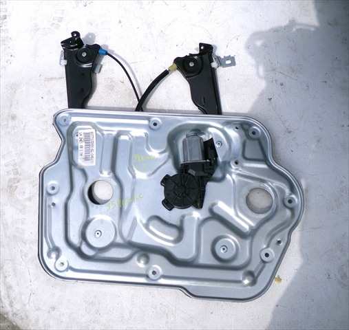 Elevalunas Eléctrico Delantero Izquierdo Nissan Qashqai 1.5 DCI 2010-2014