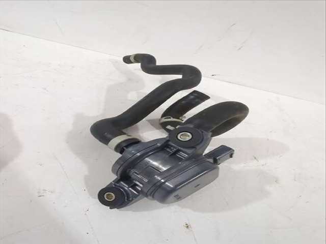 Foto 3ª: Bomba de Agua Toyota Corolla 1.8 HYBRID ZWE211) 122CV [2ZR-FXE] (2019)