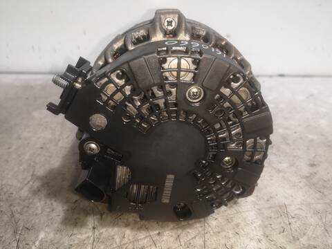 Foto 2ª: Alternador Volvo V40 D4204T9 (2023)