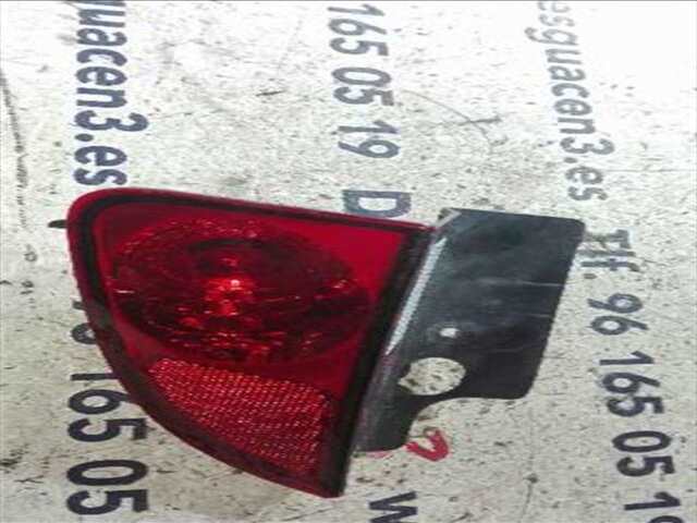 Piloto Trasero Izquierdo Renault Espace 2.2 DYNAMIQUE [2.2 LTR. - 110 KW DCI TURBODIESEL]