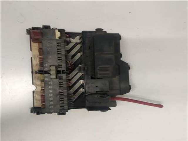 Foto 2ª: Caja Reles Fusibles Bmw Serie 3 315 2.0 320TD [2.0 LTR. - 110 KW 16V DIESEL CAT]