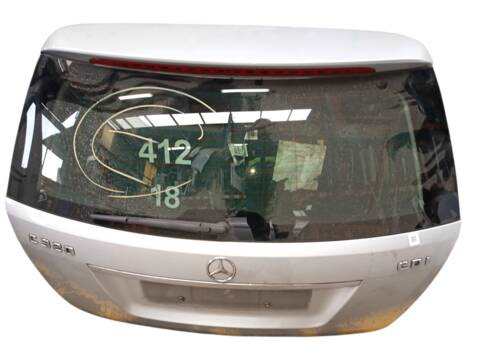 Portón Mercedes Clase C 160 C 320 CDI 204.222)