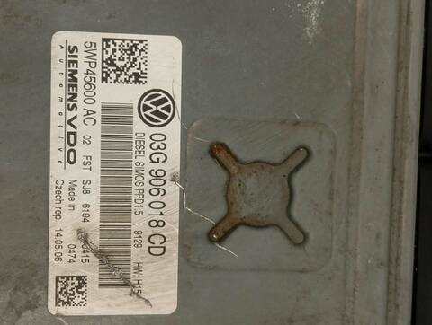 Foto 2ª: Centralita Motor ECU Volkswagen Passat HIGHLINE 140CV 103KW [BKP] (2006)