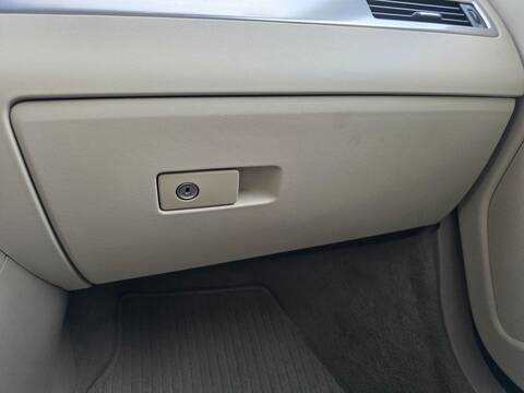 Guantera Volvo S80 D5244T4 BERLINA AUT.