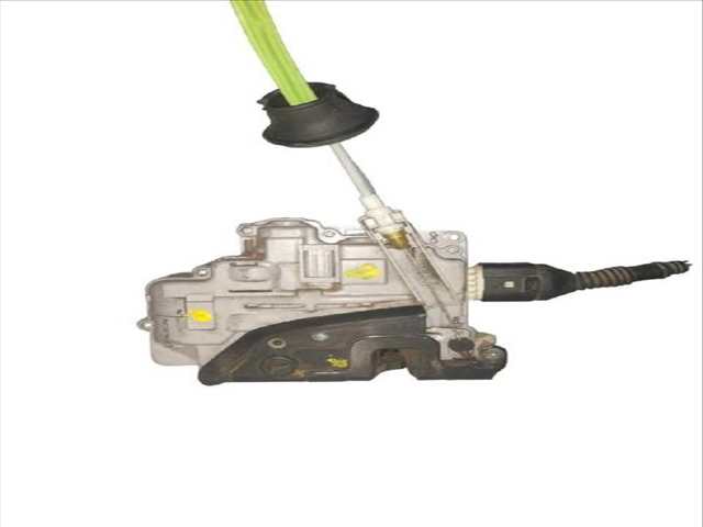 Foto 3ª: Cerradura Puerta Trasera Izquierda Audi A6 3.0 TDI QUATTRO 225CV (2004)