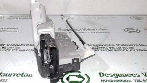 Foto 3ª: Cerradura Puerta Trasera Izquierda Peugeot 308 1.6 16V E-HDI FAP 115CV 85KW [9H05] (2014)