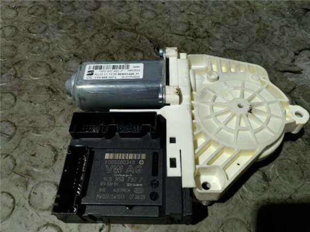 Foto 3ª: Elevalunas Eléctrico Delantero Izquierdo Seat Leon 2.0 TDI 16V [BKD]