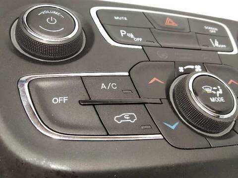 Foto 3ª: Mando Climatizador Jeep Compass LONGITUDE 4X2 120CV 88KW [55280444] (2018)