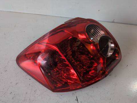 Foto 3ª: Piloto Trasero Izquierdo Toyota Auris 1ND (2009)