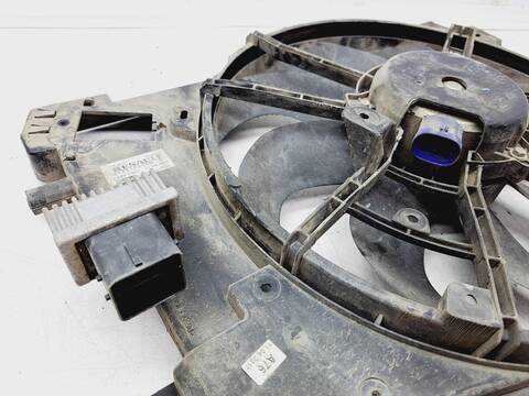 Foto 2ª: Electroventilador Dacia Logan AMBIANCE 90CV 66KW [K9K E6] (2017)