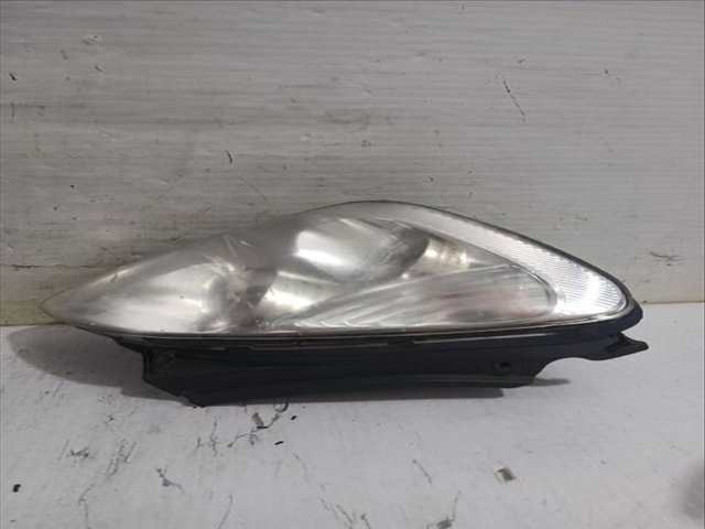 Faro Derecho Kia Carens 2.0 CRDI 140 140CV