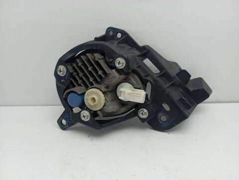 Foto 2ª: Faro Antiniebla Delantero Izquierdo Mazda 2 LUXURY 105CV 77KW [S5] (2018)