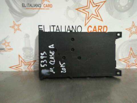 Foto 3ª: Caja Reles Fusibles Mercedes Clase A 140 A 180 CDI BLUEEFFICIENCY 176.012) 109CV 80KW [K9K] (2016)