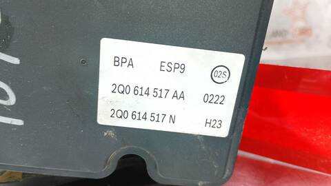 Foto 4ª: Abs Volkswagen Polo ADVANCE 95CV 70KW [CHZ] (2018)