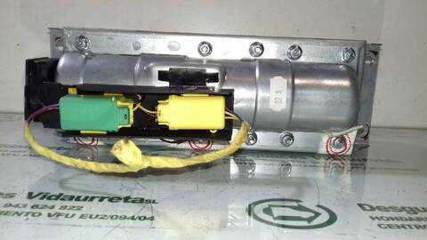 Foto 3ª: Airbag Delantero Derecho Volkswagen Phaeton TDI V6 4MOTION 5 ASIENTOS) 224CV 165KW [BMK] (2006)