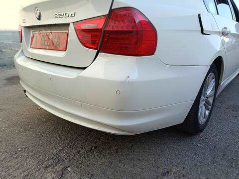 Foto 3ª: Paragolpes Trasero Bmw Serie 3 315 N47D20C BERLINA (2010)