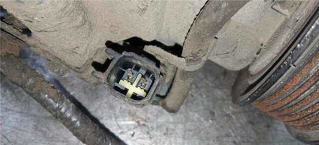 Foto 3ª: Compresor Aire Acondicionado Ford Tourneo 1.5 AMBIENTE [1.5 LTR. - 55 KW TDCI CAT] [UGCB]